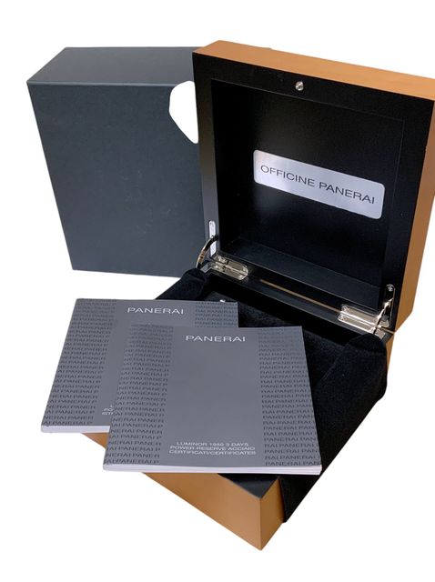 Panerai Luminor Power Reserve PAM00423 Image 4